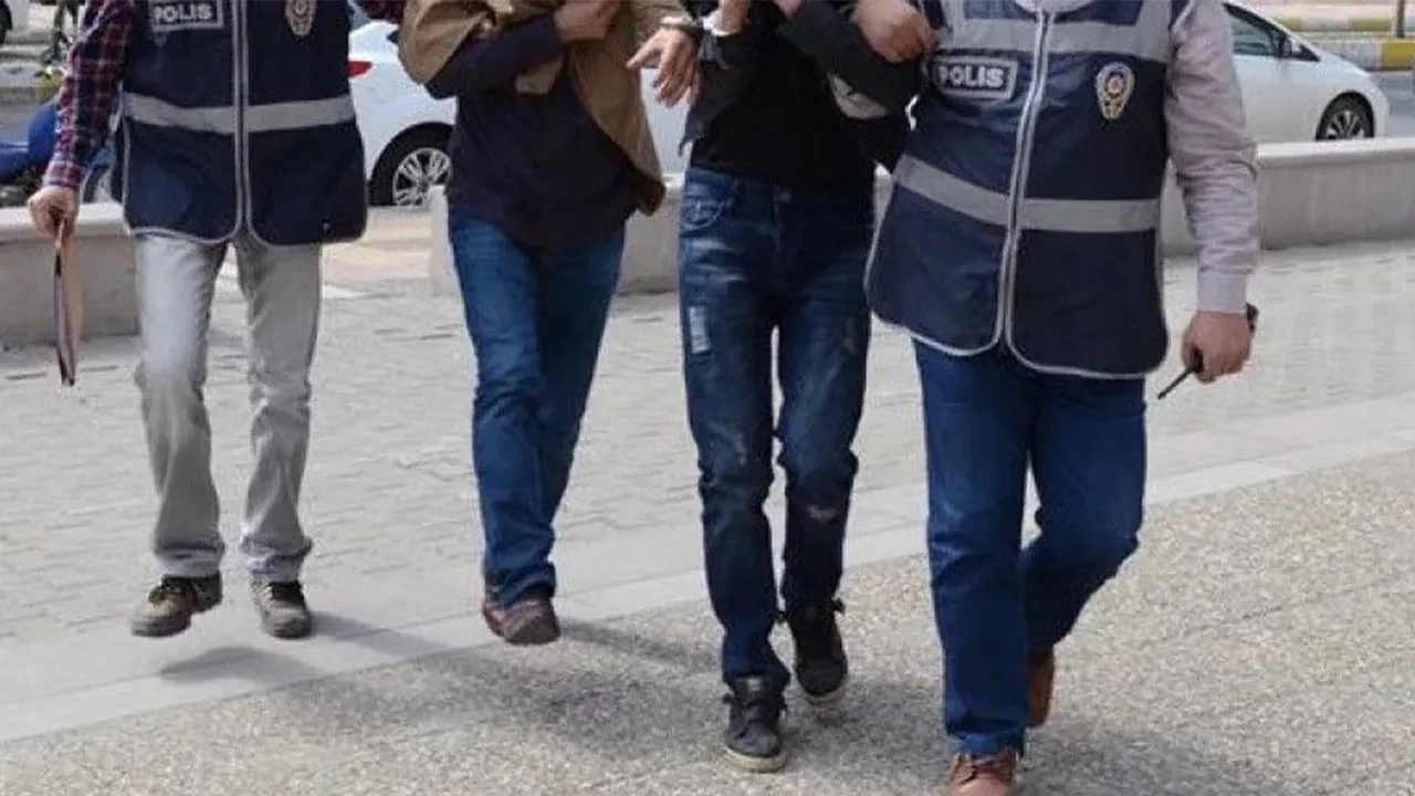 Masada fuhuş pazarlığı! Garsonlar gösterdi, kadınlar gitti: Milyonlarca TL'lik para transferi