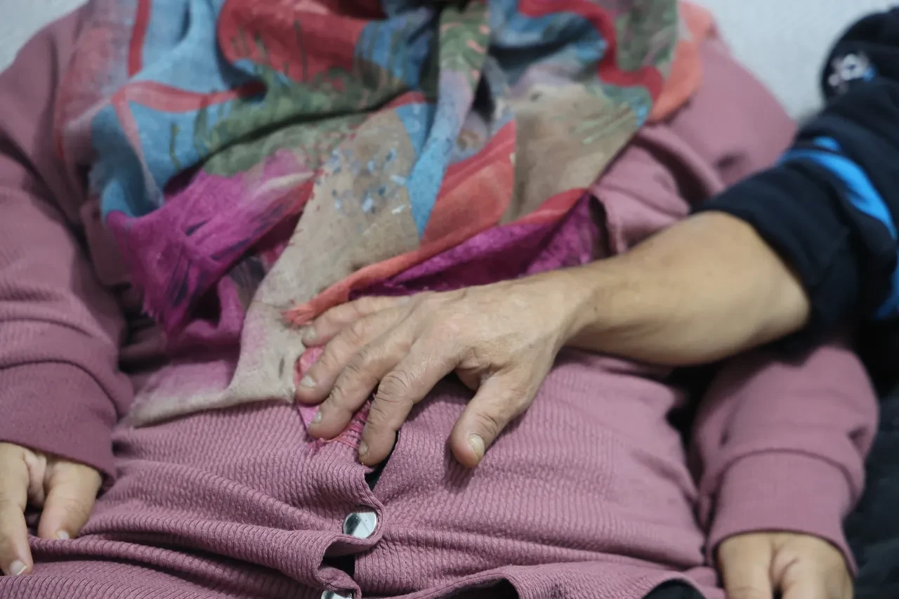 21 yıl önce nişan atan cüce çift, bu kez kaçarak evlendi!