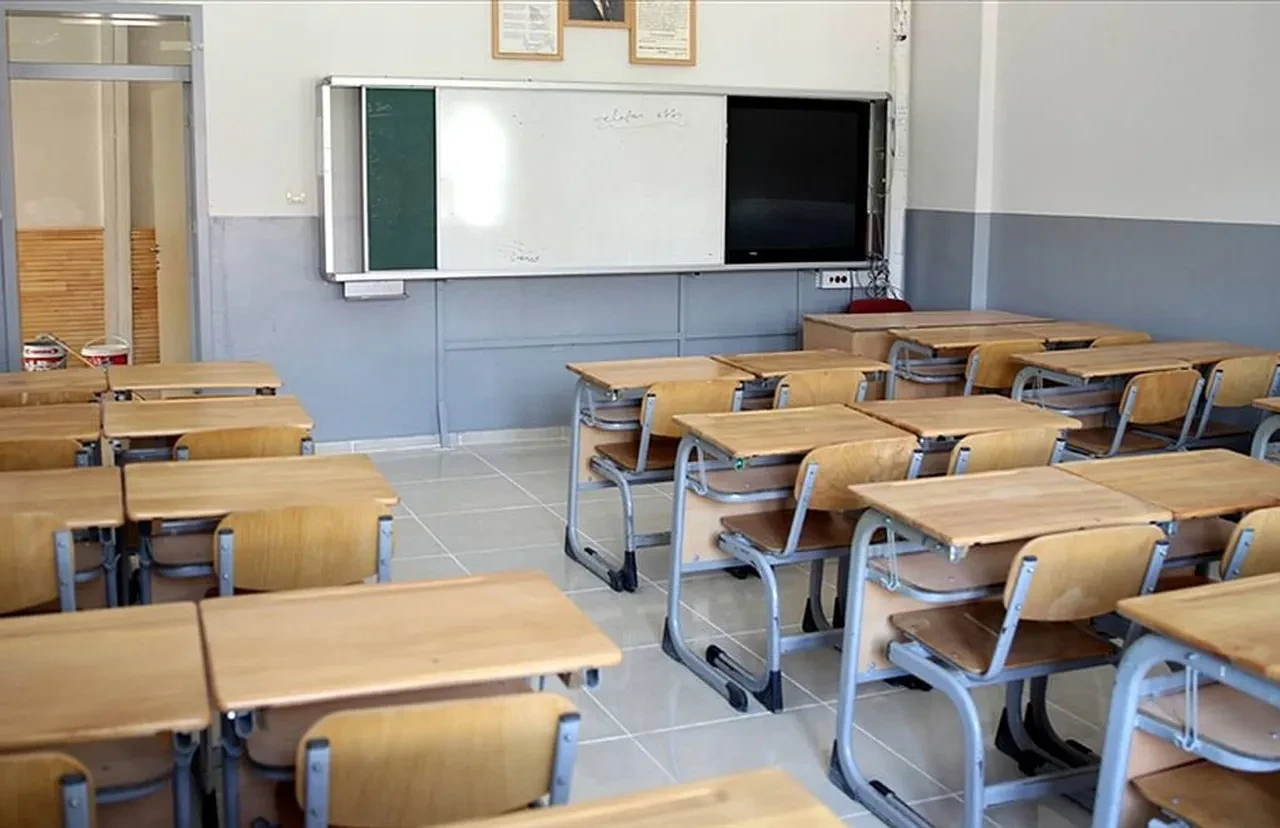 Okula başlama yaşı değişiyor mu? MEB'den akran zorbalığı düzenlemesi