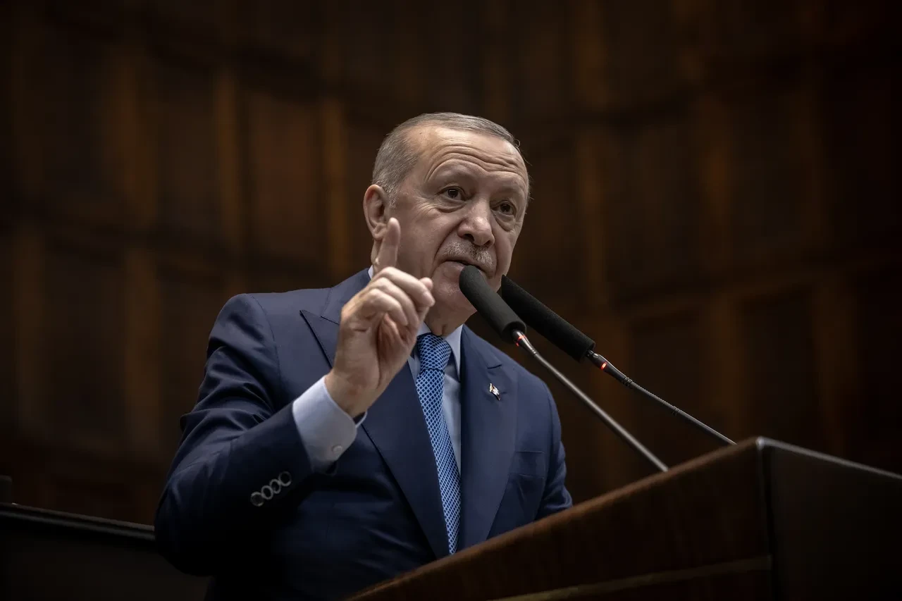 Özgür Özel, Cumhurbaşkanı Erdoğan'a 'Deden neredeydi?' diye sordu! Künyeli cevap geldi