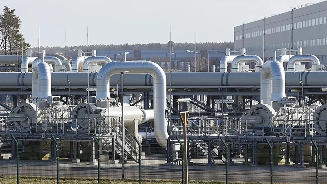 Rusya’nın enerji gelirlerinde sert düşüş