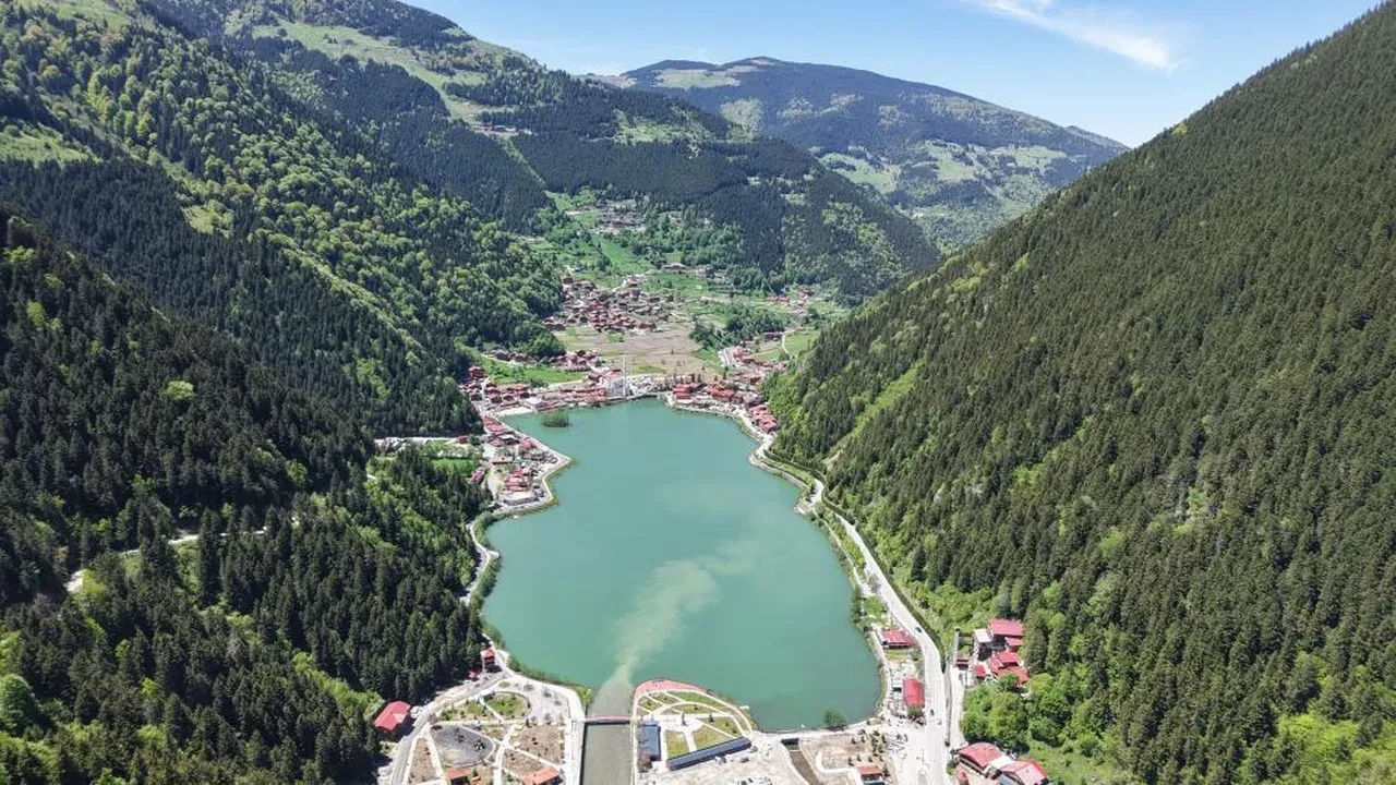Trabzon Büyükşehir Belediye Başkanı Genç'ten Uzungöl hakkında acı gerçek: 'Çok iyi korumamız gerekiyor'