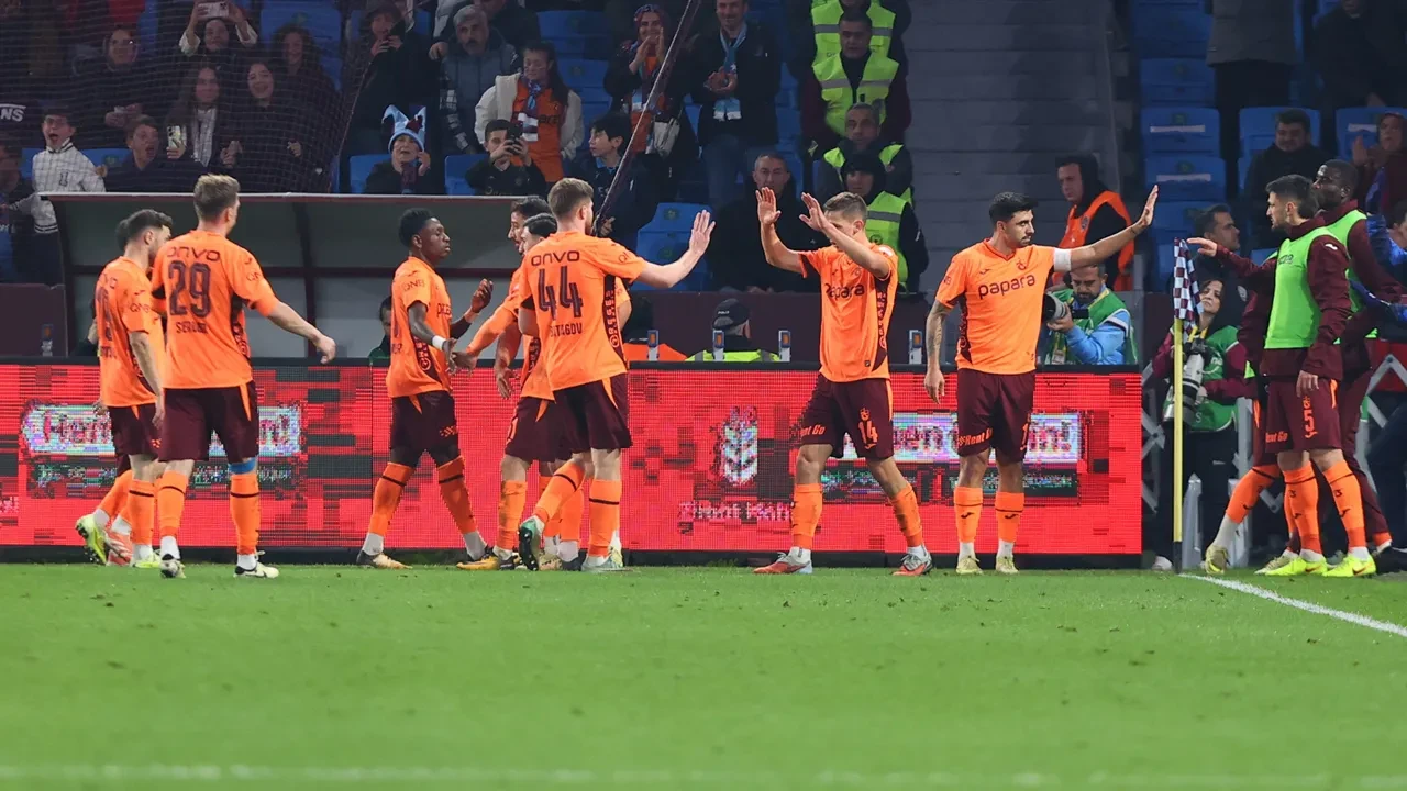 Trabzonspor Türkiye Kupası 4. eleme maçında Vanspor'u devirip yoluna devam etti