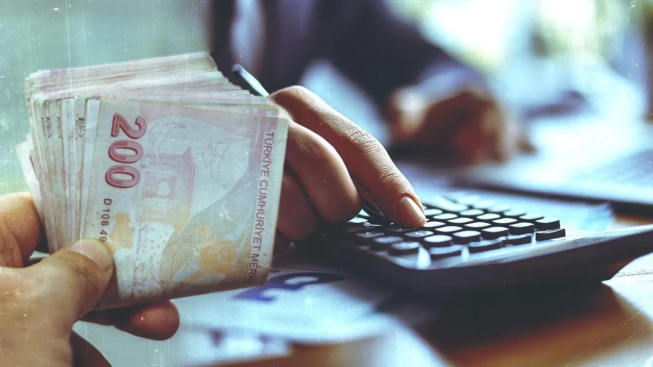 Üst düzey memurlara 30 bin lira seyyanen zam! Teklif kabul edildi