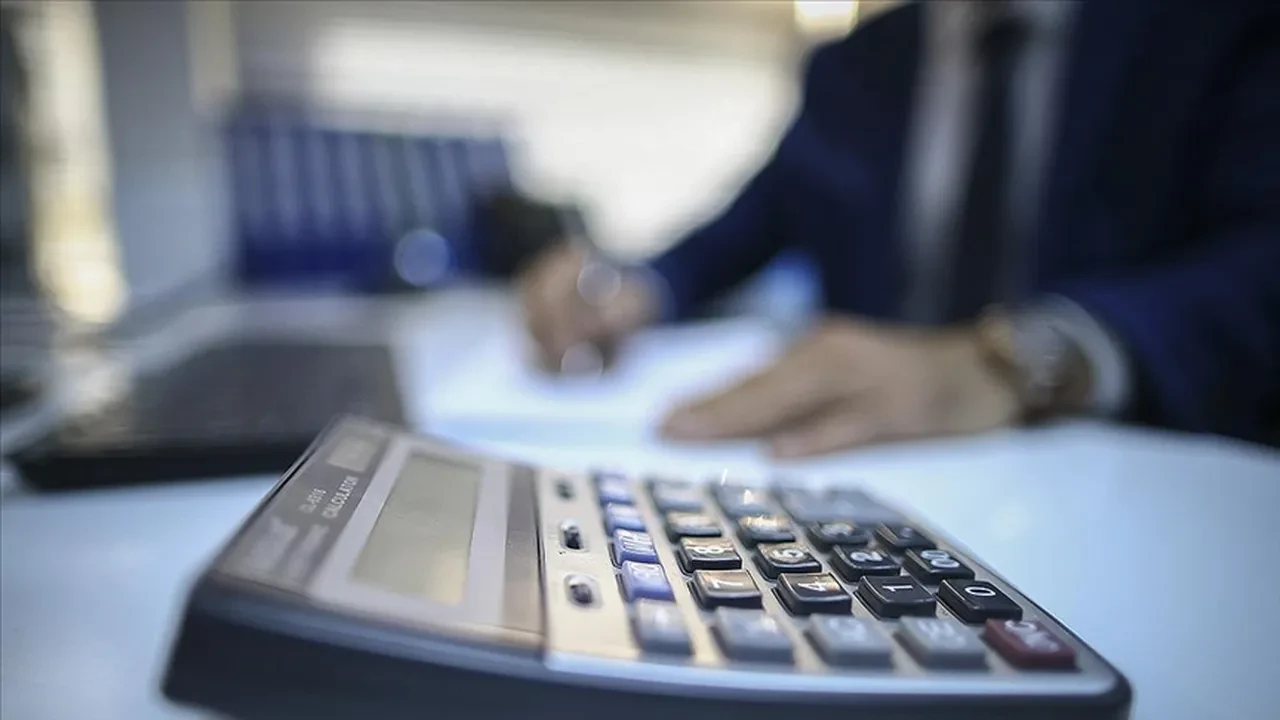 Üst düzey memurlara 30 bin lira seyyanen zam! Teklif kabul edildi