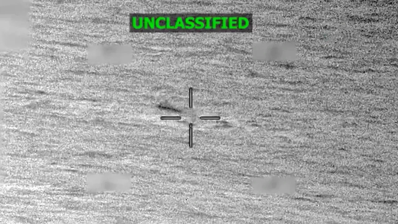 ABD'den Doğu Pasifik'te operasyon! Uyuşturucu yüklü tekne bombalandı