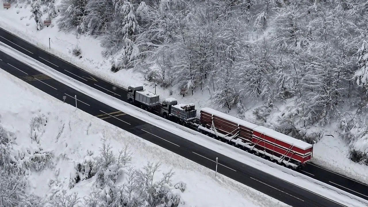 Bakanlıktan yola çıkacak araç sürücülerine uyarı