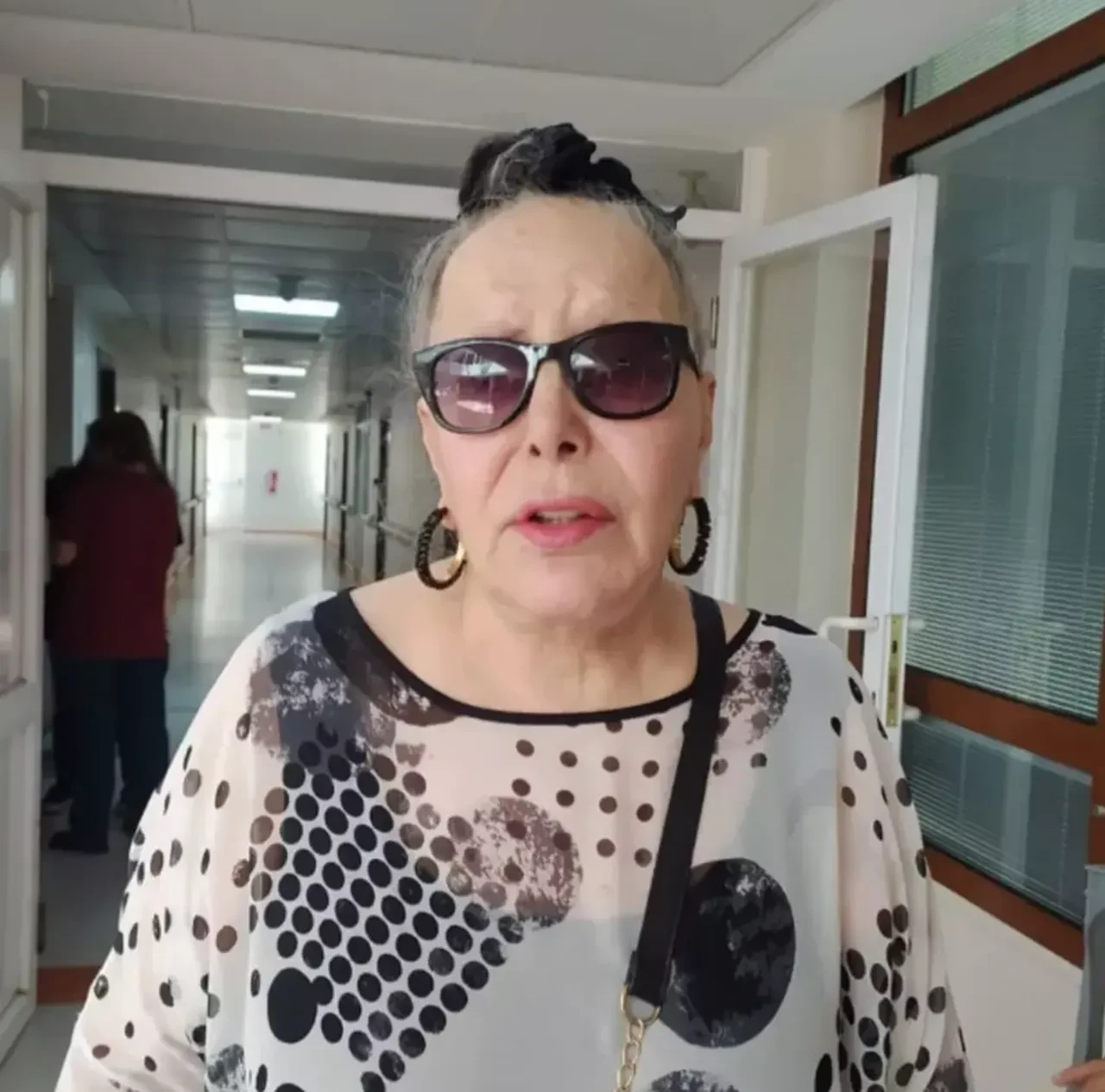 Bakımevinde kalan Tuluğ Çizgen tekrar gündemde! Ruhsar'ın Gözüm Abla'sının son hali sevenlerini üzdü