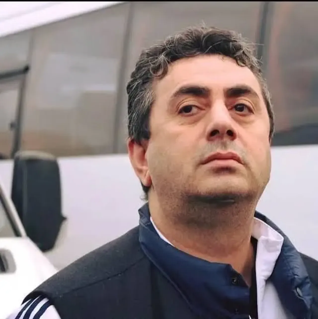 Fenerbahçe tribün liderlerinden İbrahim Gümüştekin silahlı saldırıya uğradı!