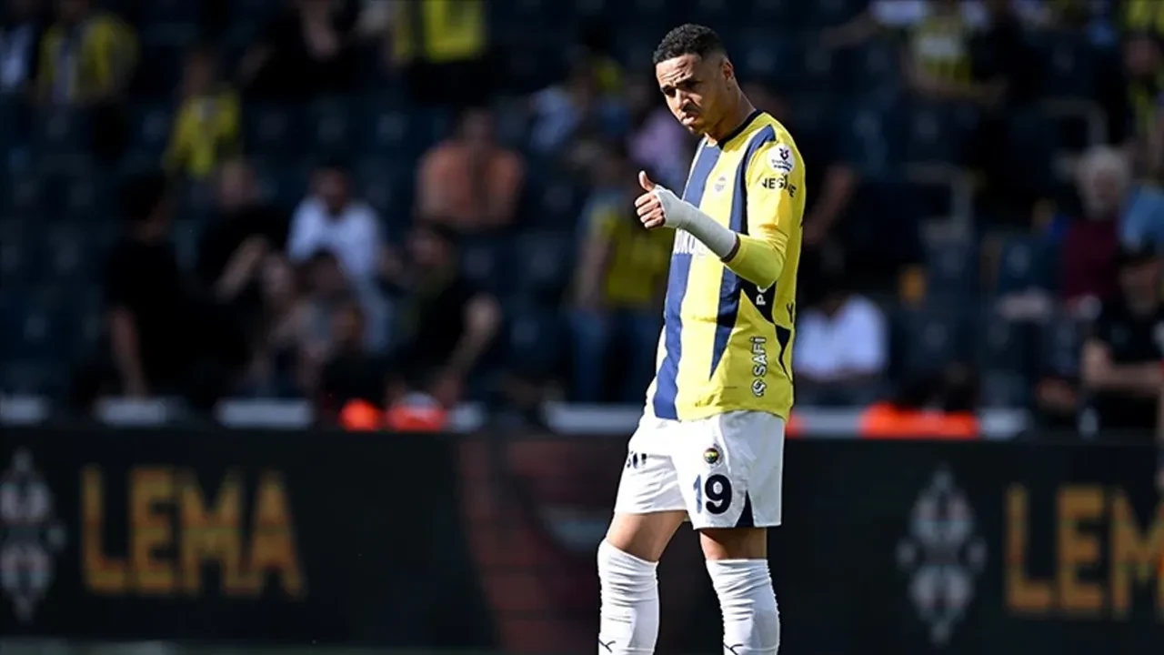 Fenerbahçe'den 30 milyon euroluk En-Nesyri planı! Tüm şartlar zorlanacak