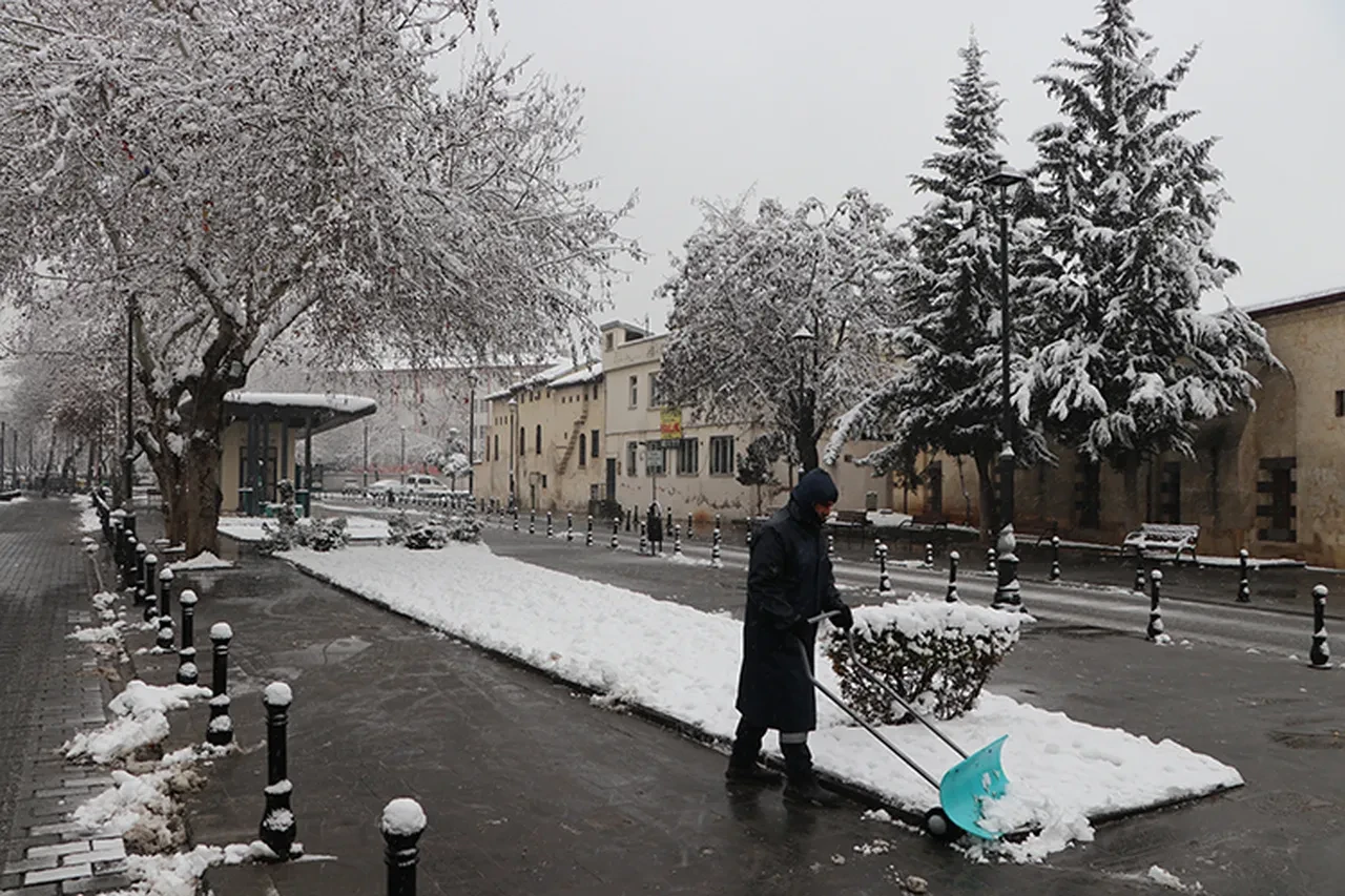 Gaziantep’te yarın okullar tatil mi, var mı? 31 Aralık Gaziantep Valisi son dakika açıkladı