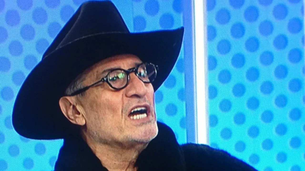 Gökmen Özdenak yoğun bakıma kaldırıldı: Kalbi iki kez durdu!