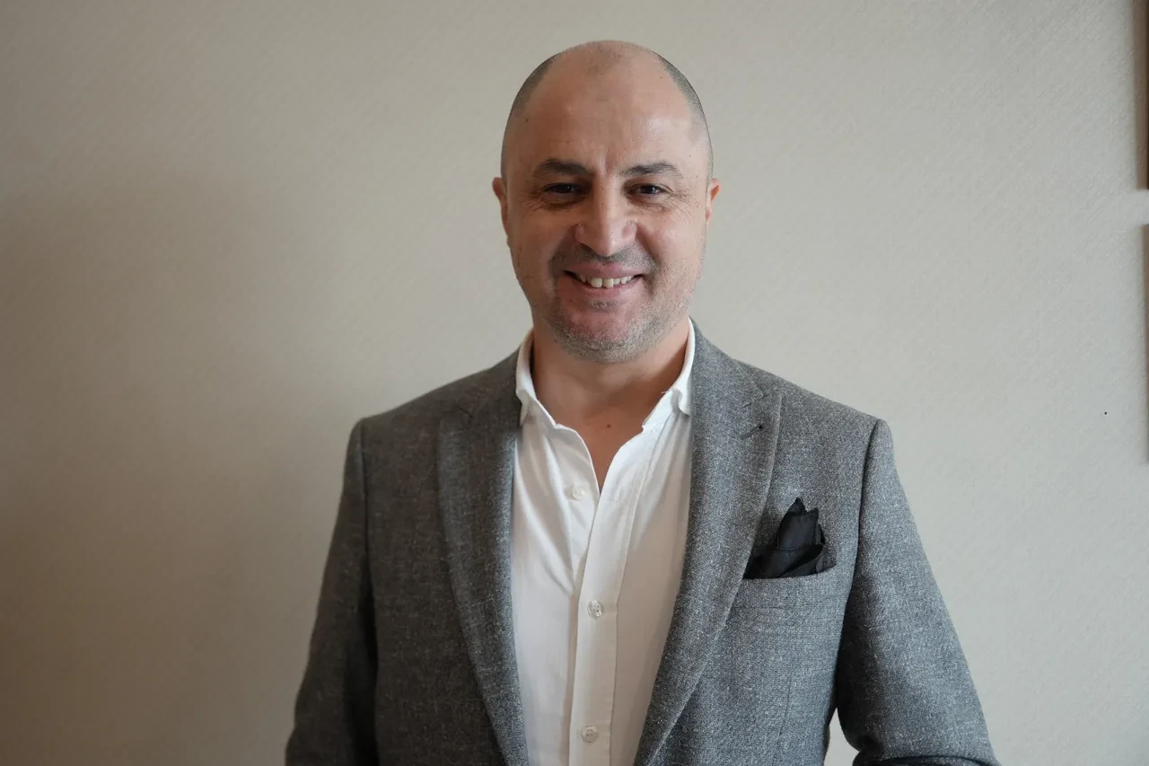 Sinsi hastalığı ilk fark eden anneler oluyor! Uzman isimden skolyoz hakkında çarpıcı bilgiler