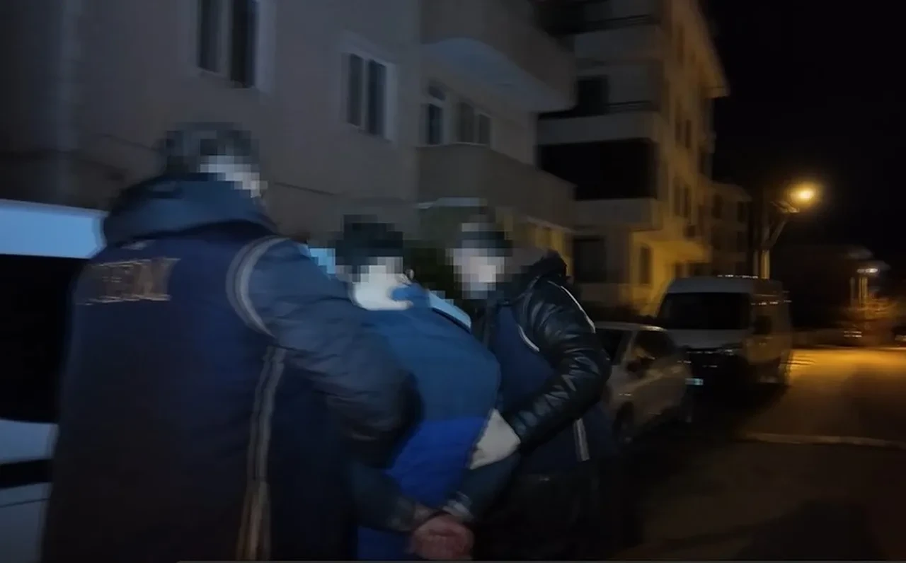 Türkiye genelinde büyük DEAŞ operasyonu! Yüzlerce gözaltı var 