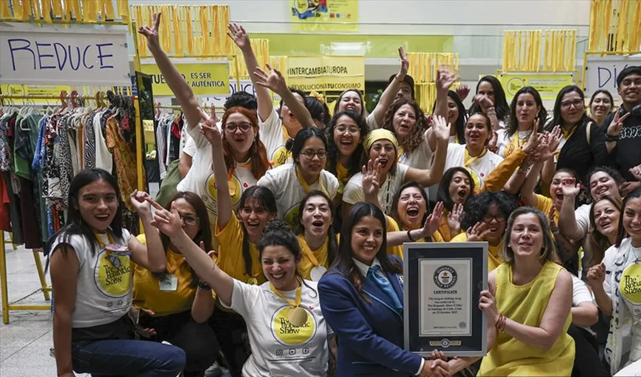 Santiiago kıyafet değişimi rekoru