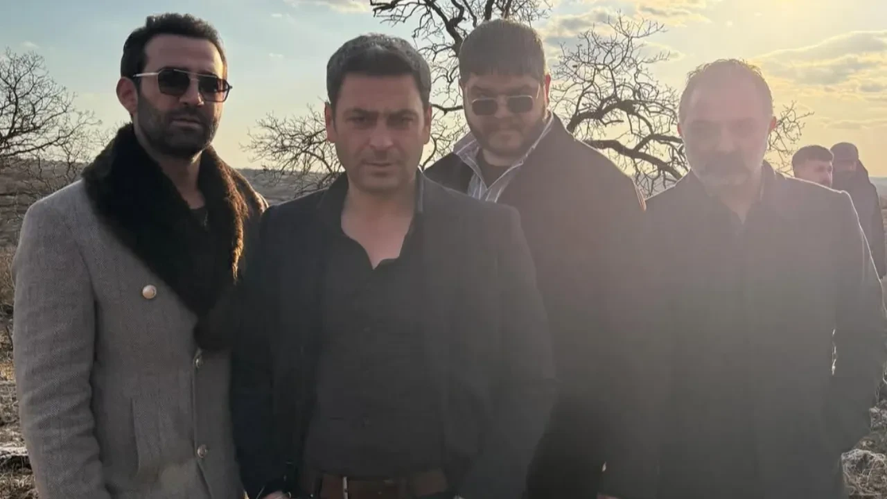 Uzak Şehir oyuncuları Mardin'de mahsur kaldı