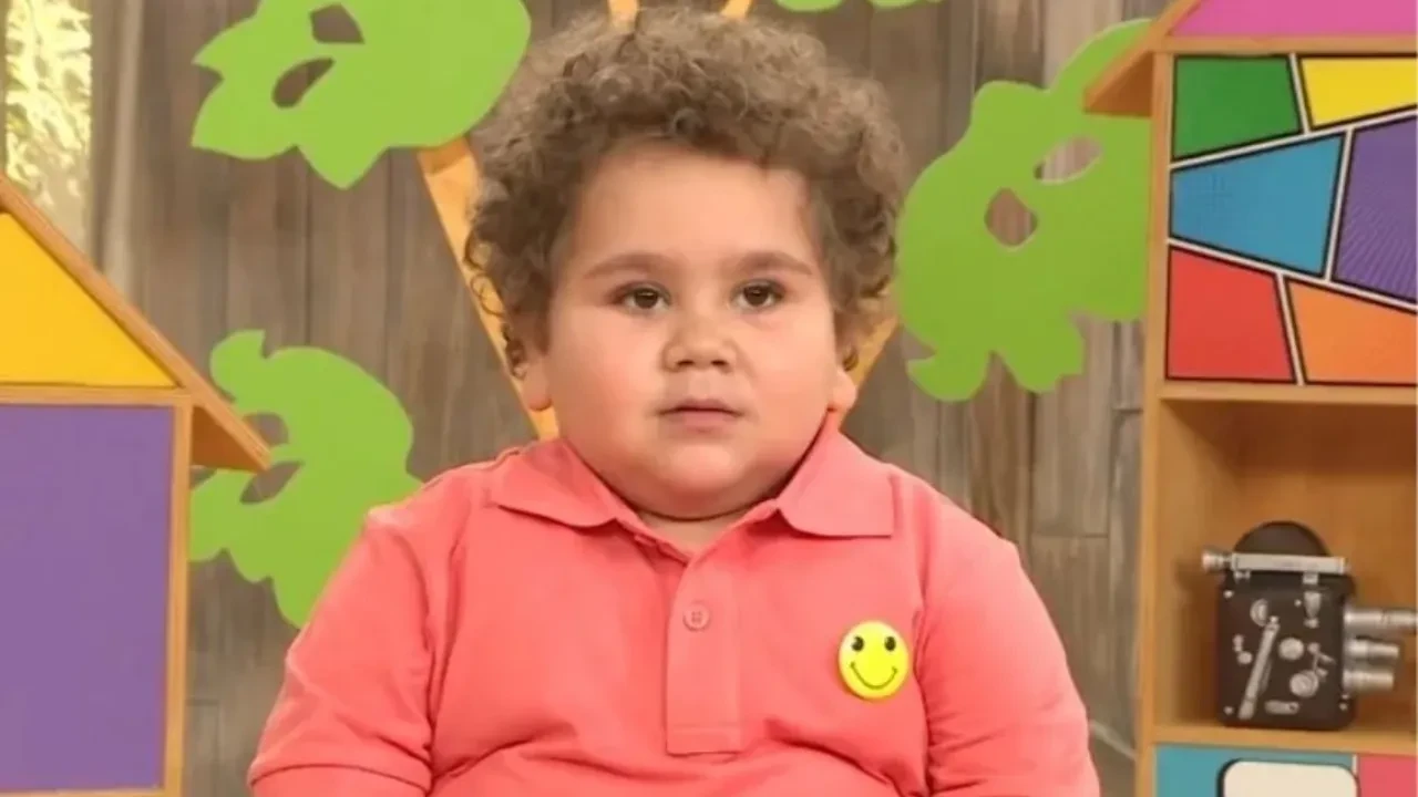 Çitos Efe oyuncu oldu1 Rüya Gibi'nin son bölümüne katıldı 