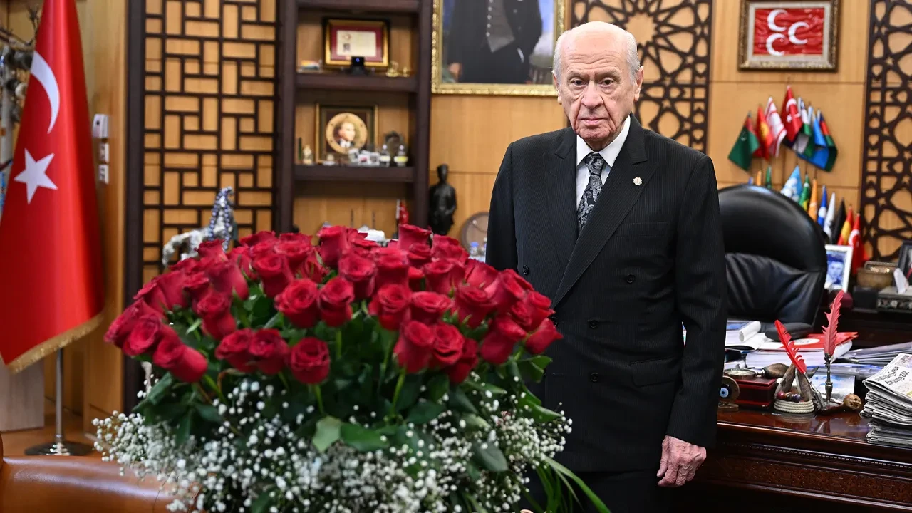 Cumhurbaşkanı Erdoğan'dan Devlet Bahçeli'ye doğum günü hediyesi