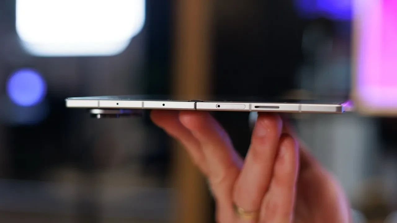 Samsung’un hayali suya düştü: Batarya şişme yaptı