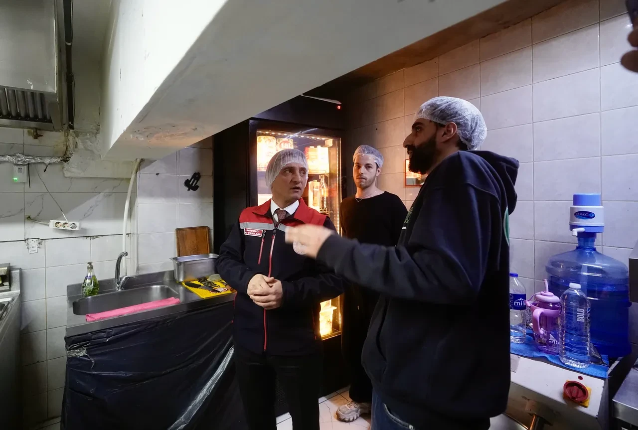 Yeni yıla saatler kala denetimler yoğunlaştı: 9 bin işletmeye ceza