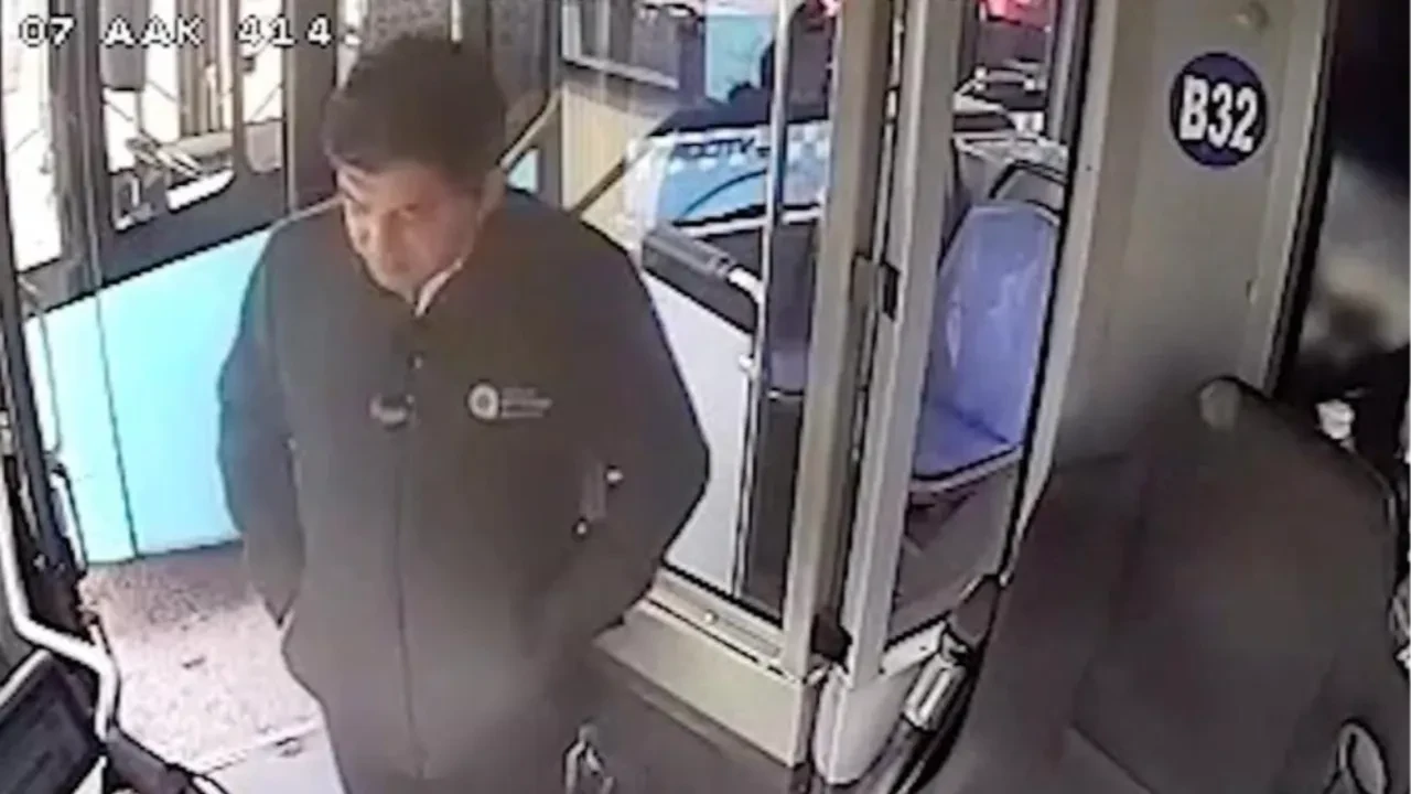 Binlerce euro olan çantasını otobüste unuttu! Şoför başında gözünü bile kırpmadan bekledi