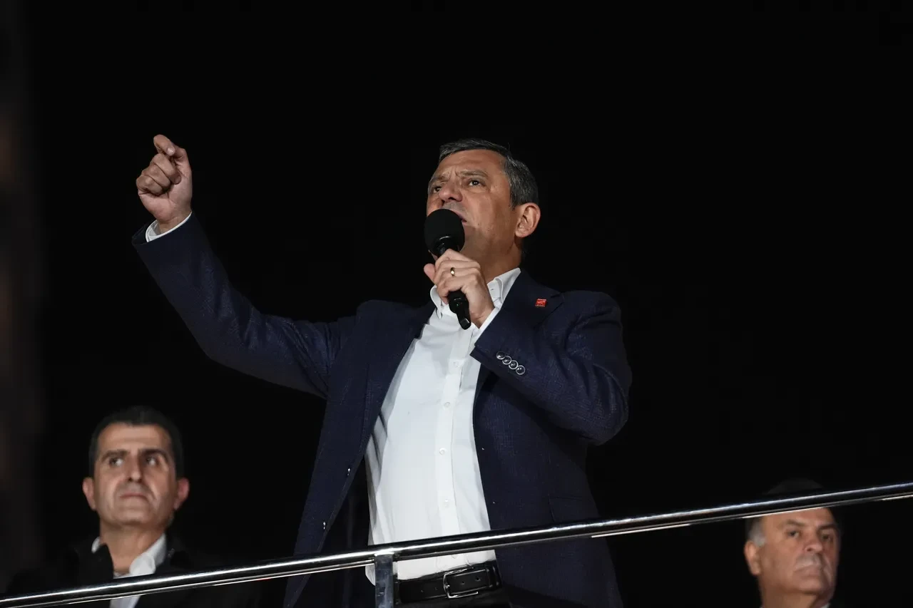 CHP'nin asgari ücret teklifi belli oldu! Özgür Özel rakam verdi