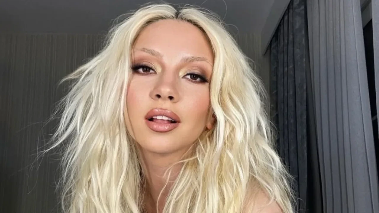 Ece Seçkin'in villasını görenler şaştı kaldı! Gez gez bitiremedi 