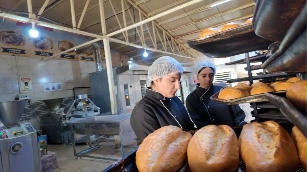 Okul değil adeta para basan bir fabrika! Yıllık ciroları dudak uçuklattı