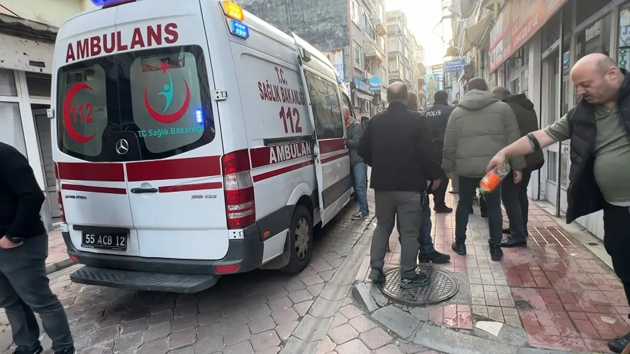 Samsun’da iki kardeşten bir kişiye 14 bıçak darbesi