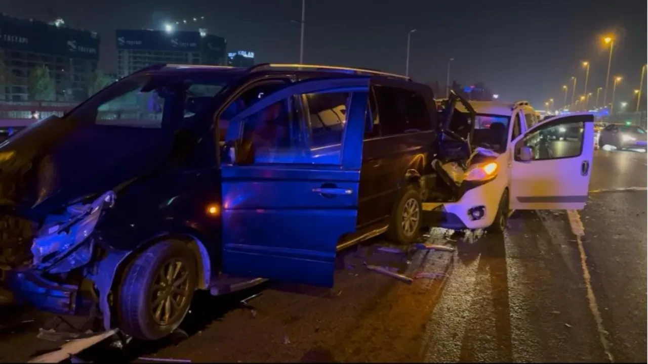 Şişli'de zincirleme kaza: Biri ağır 2 kişi yaralı