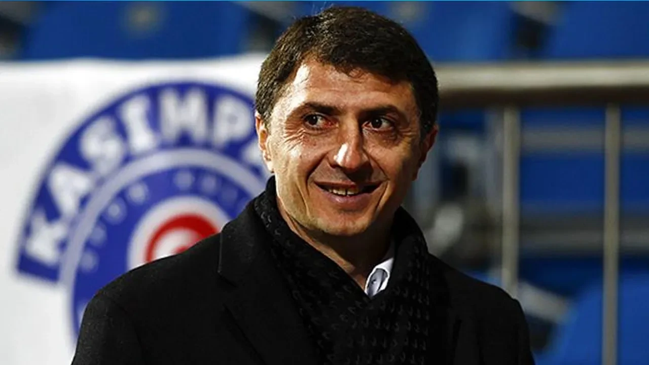 Süper Lig'de bir ayrılık daha! Kasımpaşa, Shota Arveladze ile yolları ayırdı