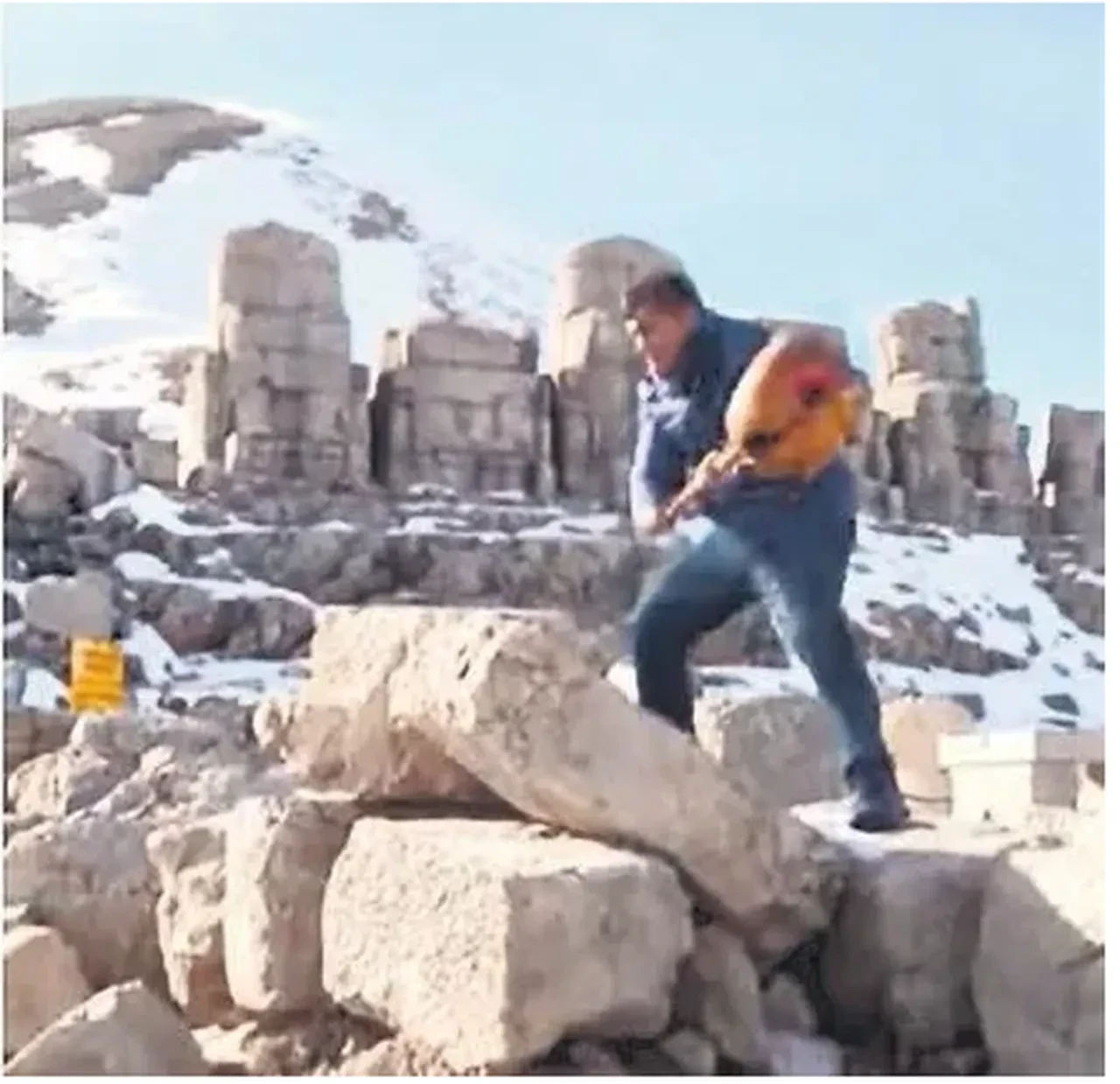 Türkücü Aydın Aydın yapay zekaya tepki göstermek istedi, 2100 yıllık mirasa zarar verdi! Skandal görüntülere inceleme başlatıldı 