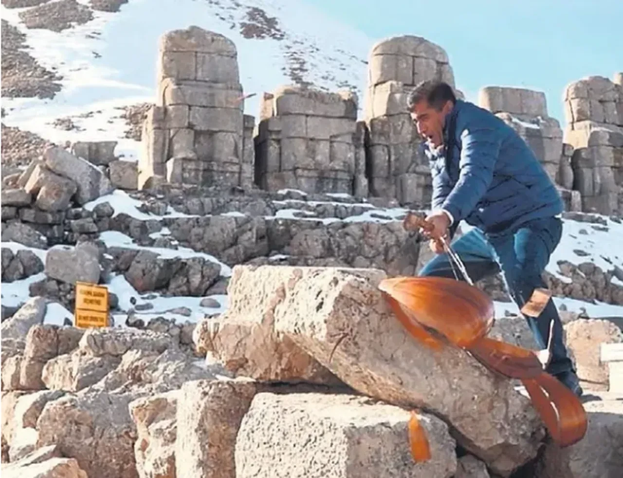 Türkücü Aydın Aydın yapay zekaya tepki göstermek istedi, 2100 yıllık mirasa zarar verdi! Skandal görüntülere inceleme başlatıldı 