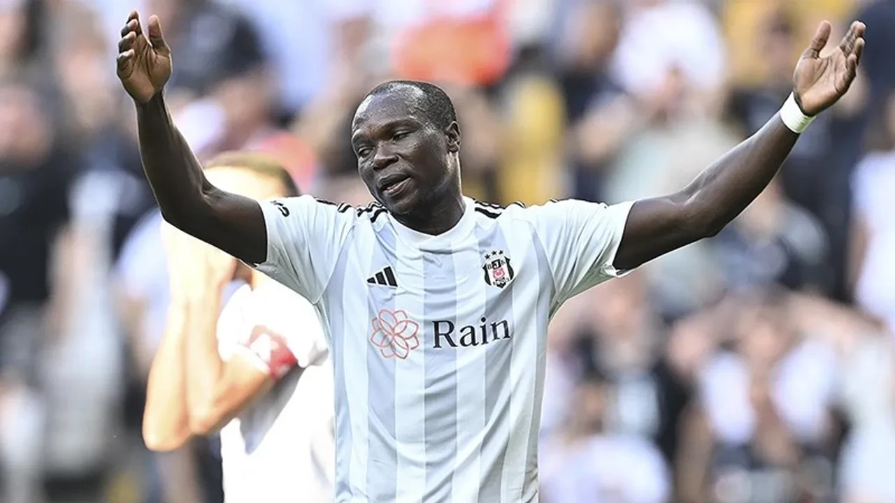 Vincent Aboubakar'dan Sergen Yalçın'a sert sözler! "Şimdi de şampiyon yapsın görelim"