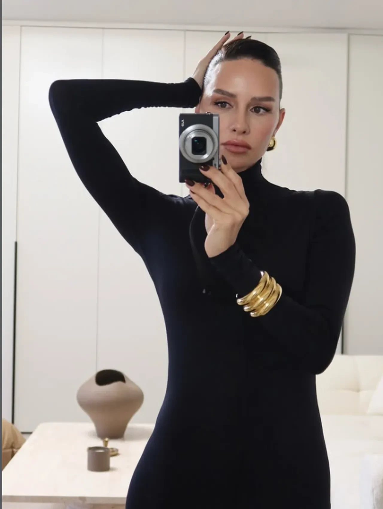 Yasemin Ergene'den kas şov! Kendini spor salonuna kapattı 