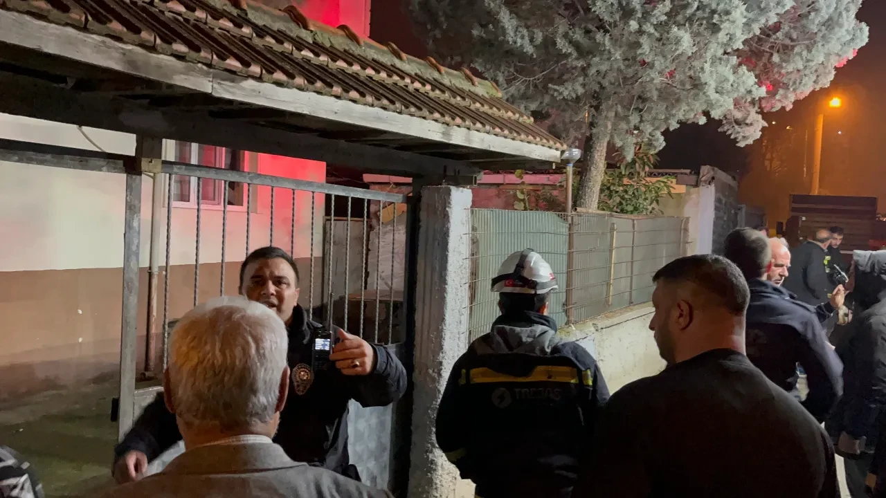 Yeni taşındığı evde dehşeti yaşadı! Çıkan yangında eli, yüzü, ayakları ve boynu yandı 