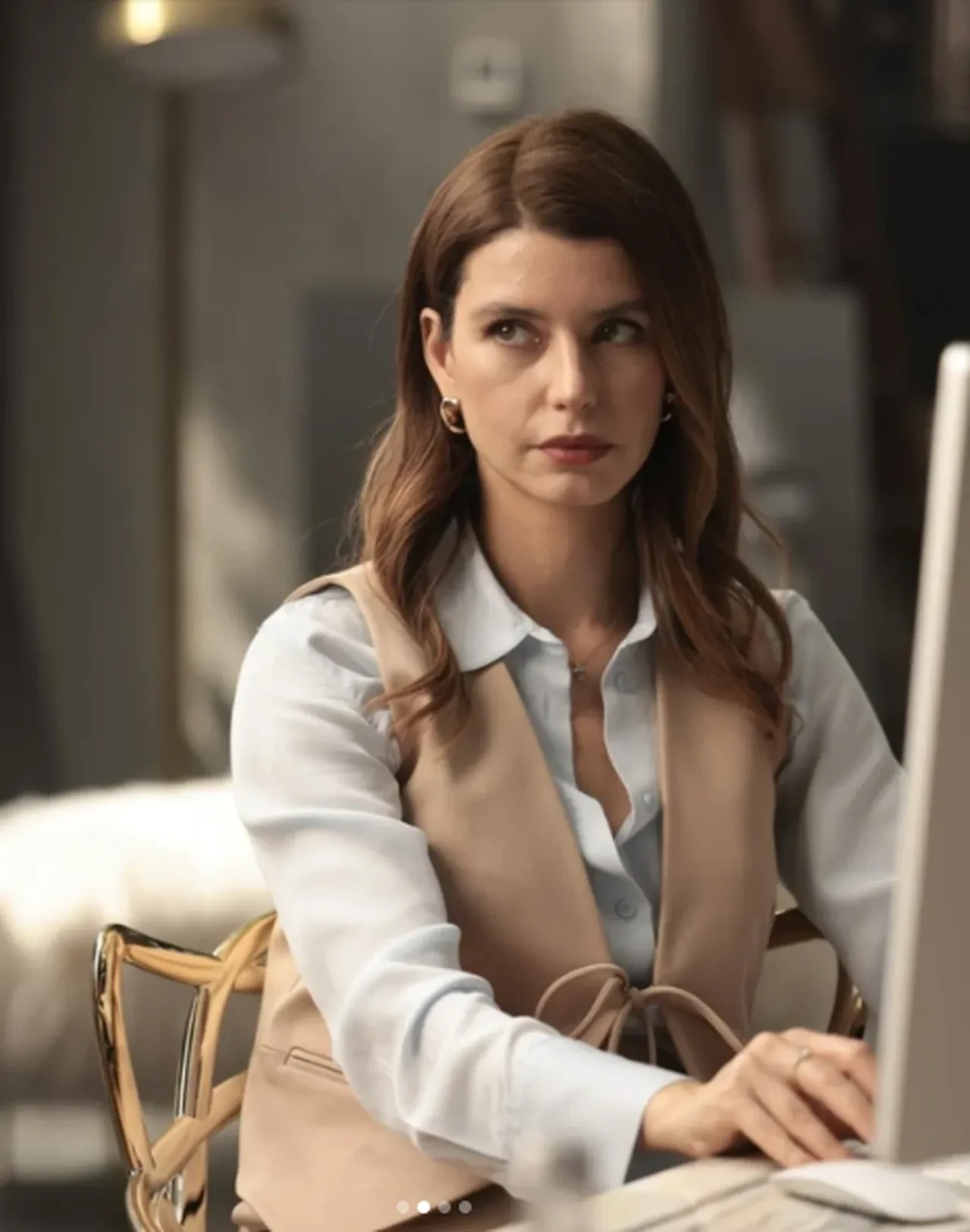 Beren Saat büyük şok yaşadı! Filmi vizyona girmeden kaldırıldı