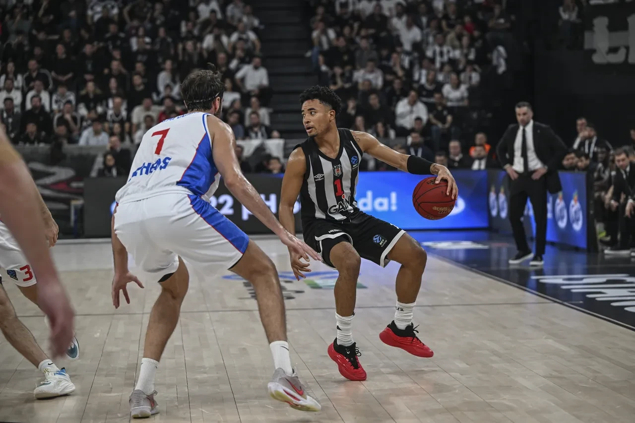 Beşiktaş GAİN Panionios maç skoru kaç kaç? Parkede farklı galibiyet