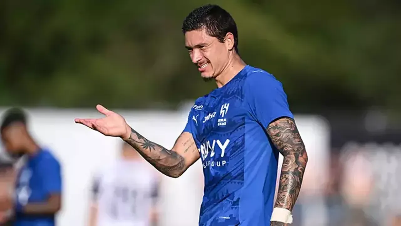 Fenerbahçe'ye Uruguaylı golcü sürprizi: En-Nesyri gidiyor yıldız santrafor geliyor!