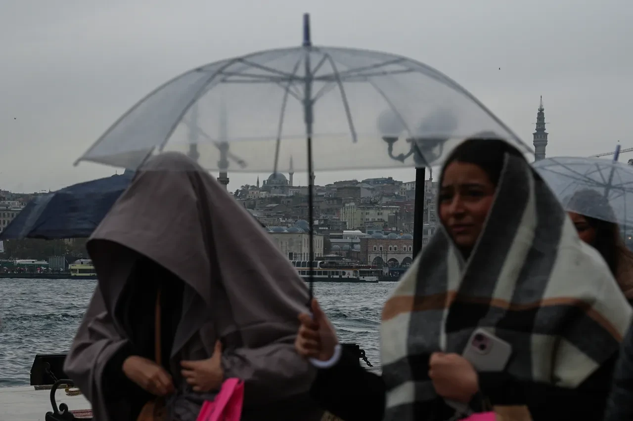 Hafta sonu plan yapanlar dikkat! Meteoroloji'den sarı ve turuncu kodlu uyarı