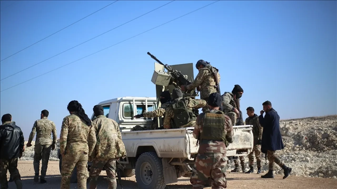  PKK/YPG, Suriye ordusunun güçlerine saldırdı