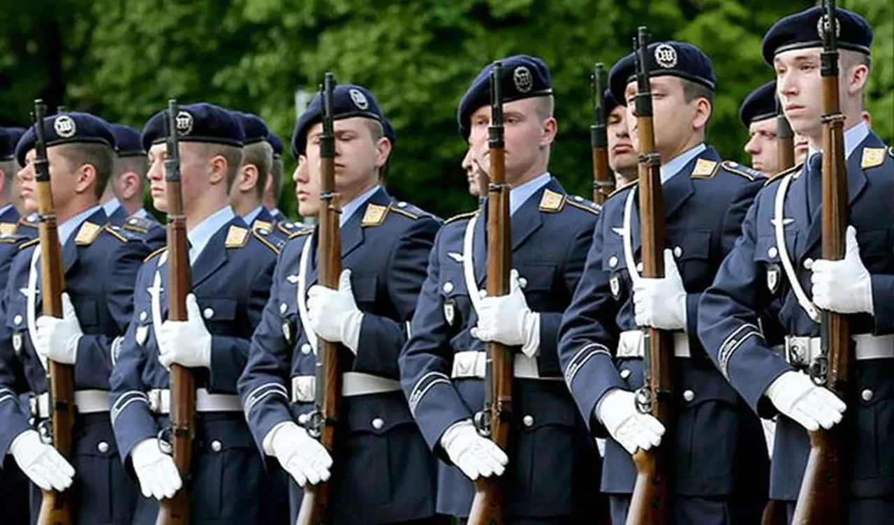 Yasa kabul edildi! Almanya'da zorunlu askerlik dönemi başlıyor