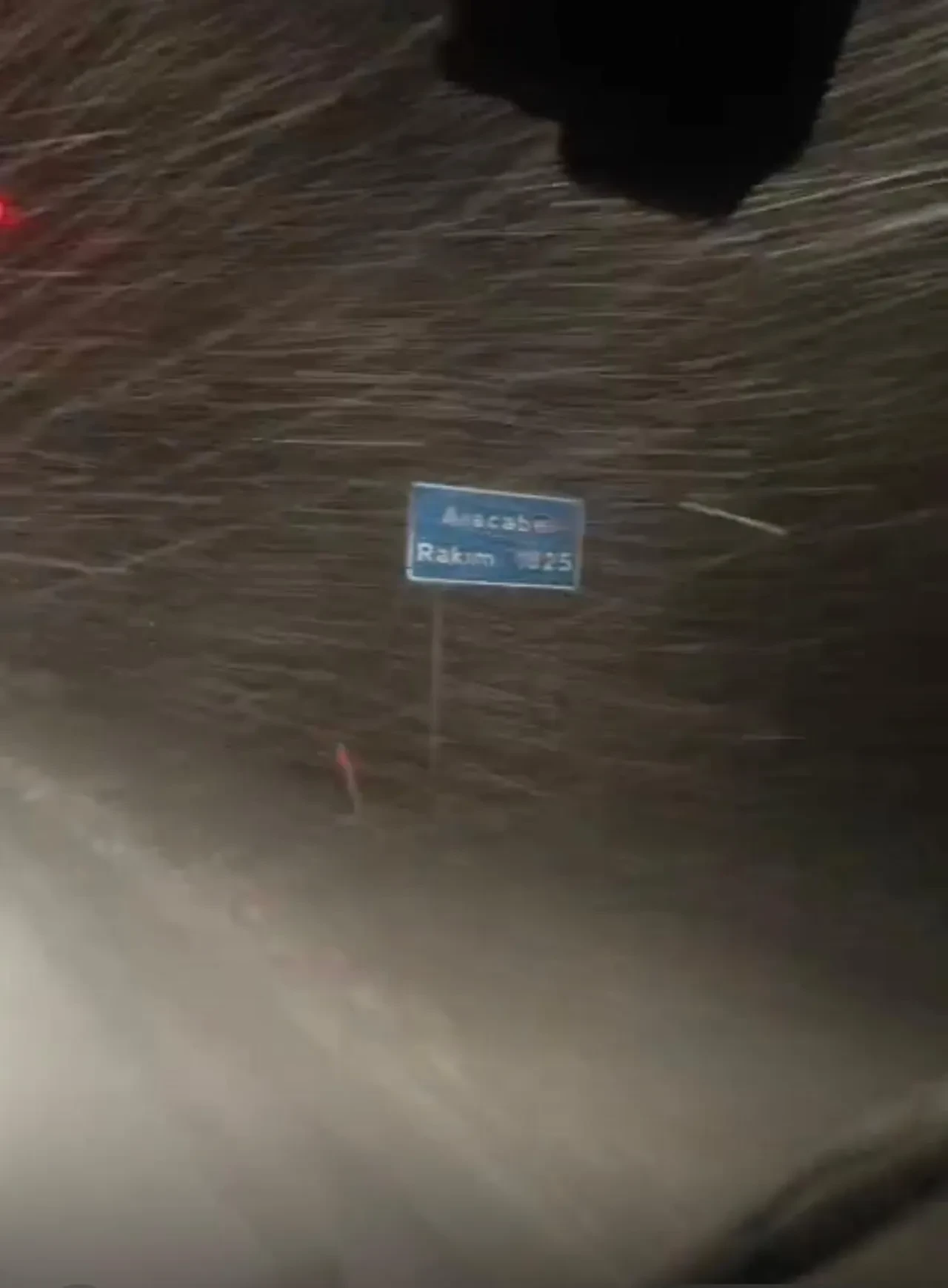 Antalya'da kar sürprizi! Hava sıcaklığı düştü beyaz örtüye büründü