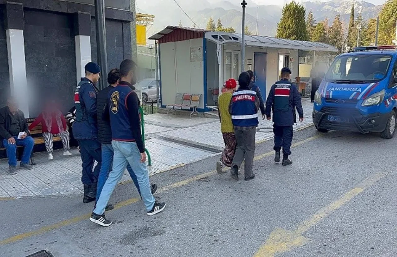 Balayı yalan oldu! Katalogla gelin seçtiler, evlenmek isterken soyuldular