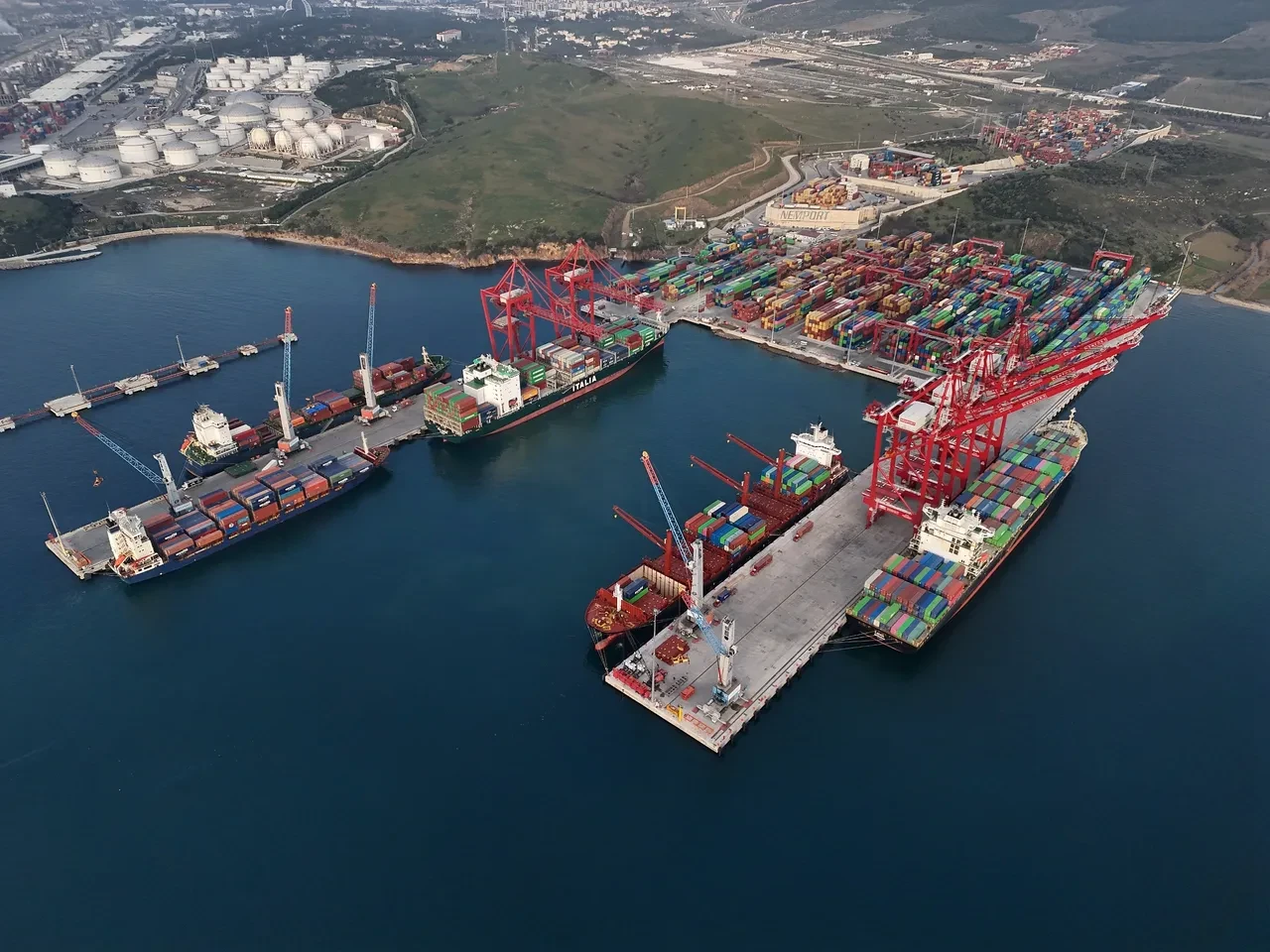 Deniz ticaretinde tarihi kasım: 46,8 milyon tonla rekor kırıldı