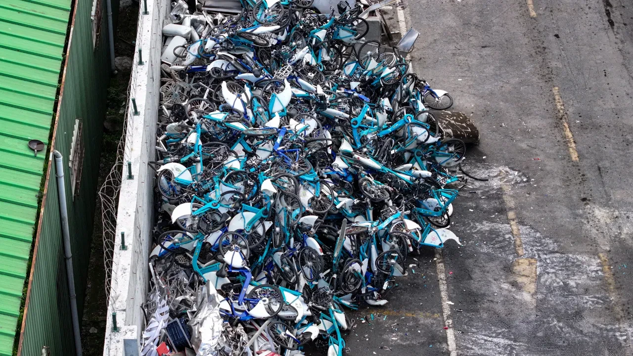 İstanbullunun parası hurdaya atıldı! İSBİKE bisikletlerinin son hali İBB yönetimini zora sokacak