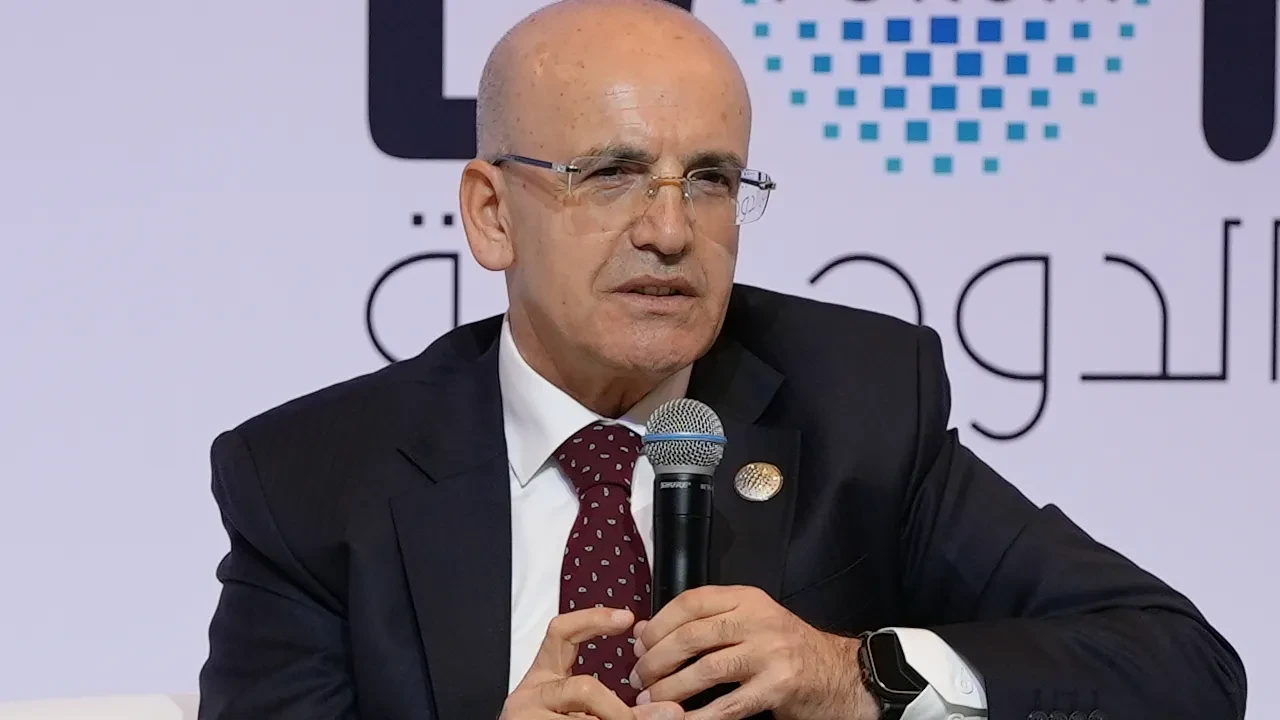 Mehmet Şimşek 'Çok iyimserim' diyerek duyurdu: '2026 yapısal reform yılı olacak'