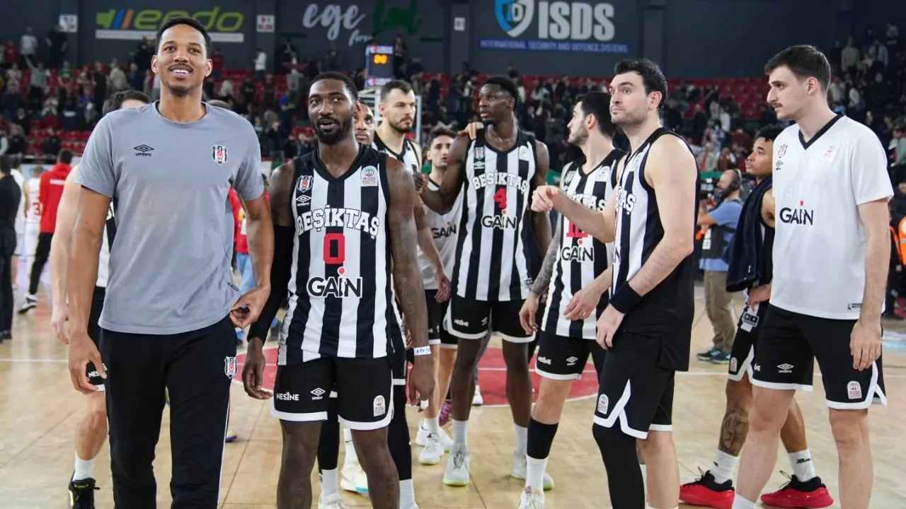 Beşiktaş Karşıyaka maç sonucu kaç kaç? Ligde 10’da 10 yaptı