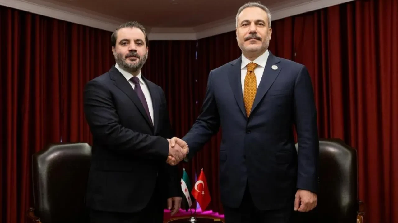 Dışişleri Bakanı Hakan Fidan, mevkidaşı Esad Hasan Şeybani ile görüştü: Suriye'ye destek mesajı
