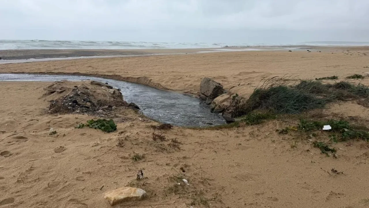 İSKİ'den çevre düşmanı hareket! Atık suyu denize boşalttılar
